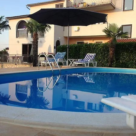 Marica Apartment *